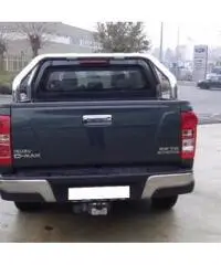 ISUZU D-Max ISUZU DMAX 2.5 Crew Cab Quasar A/T 4WD ISUZU D-Max ISUZU DMAX 2.5 Crew Cab Quasar A/T 4WD