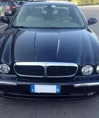JAGUAR XJ6 3.0 V6