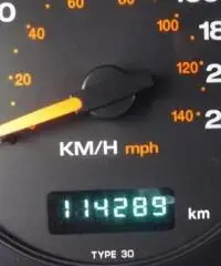 JEEP Grand Cherokee 4.7 V8 cat Limited JEEP Grand Cherokee 4.7 V8 cat Limited