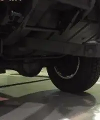 LAND ROVER Defender 110 2.4 TD4 Station Wagon E