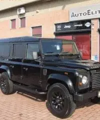 LAND ROVER Defender 110 2.4 TD4 Station Wagon S LAND ROVER Defender 110 2.4 TD4 Station Wagon S