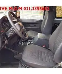 LAND ROVER Defender 90 2.4 TD4 Station Wagon S LAND ROVER Defender 90 2.4 TD4 Station Wagon S