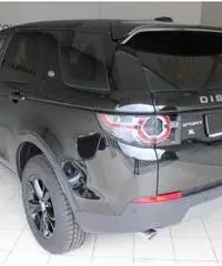 LAND ROVER Discovery Sport 2.0 TD4 A/T 7 POSTI SE (Super Ammortamento) LAND ROVER Discovery Sport 2.0 TD4 A/T 7 POSTI SE (Super Ammortamento)