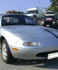 Mazda MX-5 MAZDA SPYDER 1.6 BENZINA Mazda MX-5 MAZDA SPYDER 1.6 BENZINA