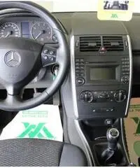 MERCEDES-BENZ A 160 Avantgarde MERCEDES-BENZ A 160 Avantgarde