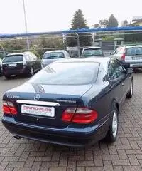 Mercedes-Benz Classe CLK CLK 200 Kompressor cat Elegance aut. Mercedes-Benz Classe CLK CLK 200 Kompressor cat Elegance aut.
