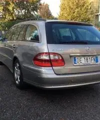 MERCEDES-BENZ E 270 CDI cat S.W. Elegance cambializato