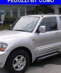 MITSUBISHI Pajero 3.2 16V DI-D 3p. GLX MITSUBISHI Pajero 3.2 16V DI-D 3p. GLX