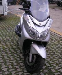 MOTOS-BIKES Yamaha MAJESTIC 400