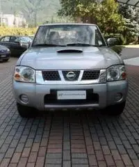 NISSAN Pick Up Pick-up 2.5 TD 4 porte Double Cab NAVARA NISSAN Pick Up Pick-up 2.5 TD 4 porte Double Cab NAVARA