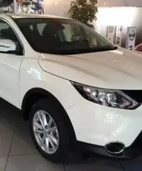 NISSAN Qashqai 1.5 dCi Acenta NISSAN Qashqai 1.5 dCi Acenta