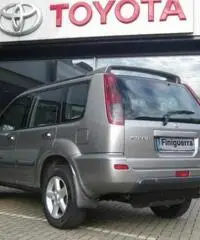 NISSAN X-Trail 2.2 TD Di Elegance NISSAN X-Trail 2.2 TD Di Elegance