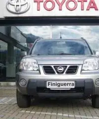NISSAN X-Trail 2.2 TD Di Elegance NISSAN X-Trail 2.2 TD Di Elegance