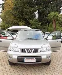 Nissan X-Trail X-Trail 2.2 dCi 4X4 Elegance Nissan X-Trail X-Trail 2.2 dCi 4X4 Elegance