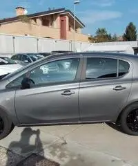 Opel Corsa 1.2 5 porte b-Color