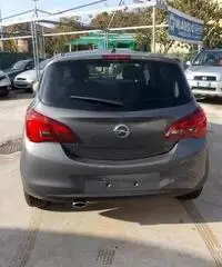 Opel Corsa 1.2 5 porte b-Color