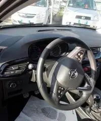 Opel Corsa 1.2 5 porte b-Color