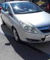Opel Corsa 1.2 5 porte Cosmo  X NEOPATENTATI