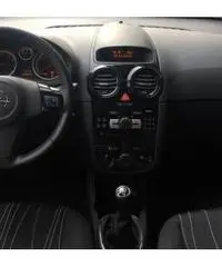 OPEL Corsa 1.2 5 porte Club