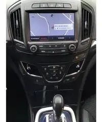 Opel Insignia ST 2.0CDTi COUNTRY Autom 163CV NAVI CerchiDIAM18' Opel Insignia ST 2.0CDTi COUNTRY Autom 163CV NAVI CerchiDIAM18'