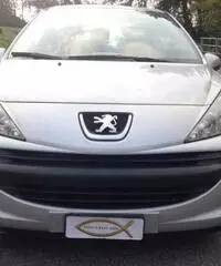 PEUGEOT 207 1.4 8V 75CV 3p. X Line,Ottima Neopattentati PEUGEOT 207 1.4 8V 75CV 3p. X Line,Ottima Neopattentati