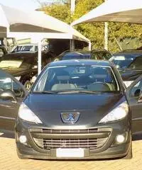 Peugeot 207 1.4 VTi 95CV 3p. Active Peugeot 207 1.4 VTi 95CV 3p. Active