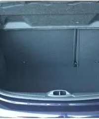 PEUGEOT 208 PureTech 82 5 porte Active PEUGEOT 208 PureTech 82 5 porte Active