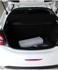 PEUGEOT 208 PureTech 82 5 porte Active PEUGEOT 208 PureTech 82 5 porte Active