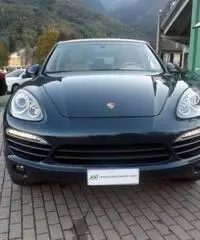 PORSCHE Cayenne 3.0 Diesel PORSCHE Cayenne 3.0 Diesel