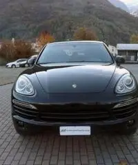 PORSCHE Cayenne 3.0 Diesel PORSCHE Cayenne 3.0 Diesel