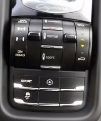 PORSCHE Cayenne 4.0 S Diesel PORSCHE Cayenne 4.0 S Diesel