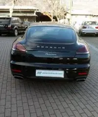 PORSCHE Panamera 3.0 Diesel PORSCHE Panamera 3.0 Diesel