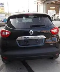 Renault Captur 1.5 dCi 8V 90 CV EDC Energy R-Link Renault Captur 1.5 dCi 8V 90 CV EDC Energy R-Link