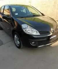 Renault Clio 1.2 16V 5 porte Le Iene  x NEOPATENTATI