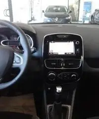 RENAULT Clio dCi 8V 90CV Start&Stop 5 porte Energy Intens RENAULT Clio dCi 8V 90CV Start&Stop 5 porte Energy Intens