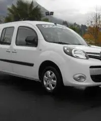RENAULT Grand Kangoo 15 dci SS 110cv 7pti RENAULT Grand Kangoo 15 dci SS 110cv 7pti