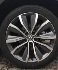 RENAULT Kadjar 16 dci Bose Energy 130cv 4x4 RENAULT Kadjar 16 dci Bose Energy 130cv 4x4