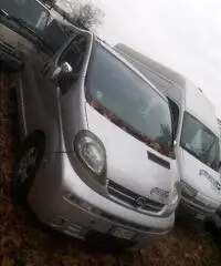 RENAULT Trafic T27 1.9 dCi/100CV PC-TN Combi opel vivaro RENAULT Trafic T27 1.9 dCi/100CV PC-TN Combi opel vivaro