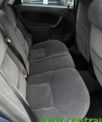 SAAB 900 2.0i 16V cat 5 porte SE SAAB 900 2.0i 16V cat 5 porte SE