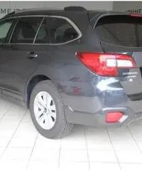 SUBARU OUTBACK 2.0 Lineartronic Comfort SUBARU OUTBACK 2.0 Lineartronic Comfort