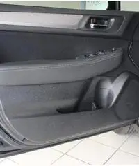 SUBARU OUTBACK 2.0 Lineartronic Comfort SUBARU OUTBACK 2.0 Lineartronic Comfort