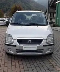 SUZUKI Wagon R+ 1.3i 16V cat 4x4 GL