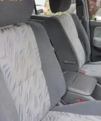 TOYOTA Land Cruiser 3.0 Tdi D-4D cat 5 porte KDJ95 GX TOYOTA Land Cruiser 3.0 Tdi D-4D cat 5 porte KDJ95 GX