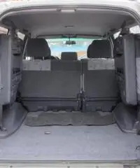 TOYOTA Land Cruiser 3.0 Tdi D-4D cat 5 porte KDJ95 GX TOYOTA Land Cruiser 3.0 Tdi D-4D cat 5 porte KDJ95 GX