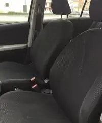 TOYOTA Yaris 1.4 D-4D DPF 5 porte M-MT Sol Autom.