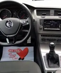 Volkswagen Golf 1.6TDI 5P BMT RADIO MEDIA Park ant&pos 110CV