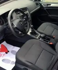 Volkswagen Golf 1.6TDI 5P BMT RADIO MEDIA Park ant&pos 110CV