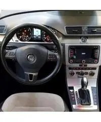 VOLKSWAGEN Passat Variant 2.0 TDI 170 DPF DSG BlueM.Tech