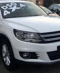 Volkswagen Tiguan 2.0TDI 140CV 4x4 DSG NAVI+CRUISE CONTROL+ALCANTARA Volkswagen Tiguan 2.0TDI 140CV 4x4 DSG NAVI+CRUISE CONTROL+ALCANTARA