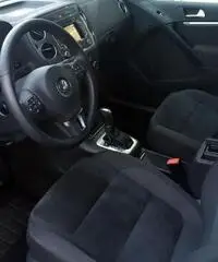 Volkswagen Tiguan 2.0TDI 140CV 4x4 DSG NAVI+CRUISE CONTROL+ALCANTARA Volkswagen Tiguan 2.0TDI 140CV 4x4 DSG NAVI+CRUISE CONTROL+ALCANTARA